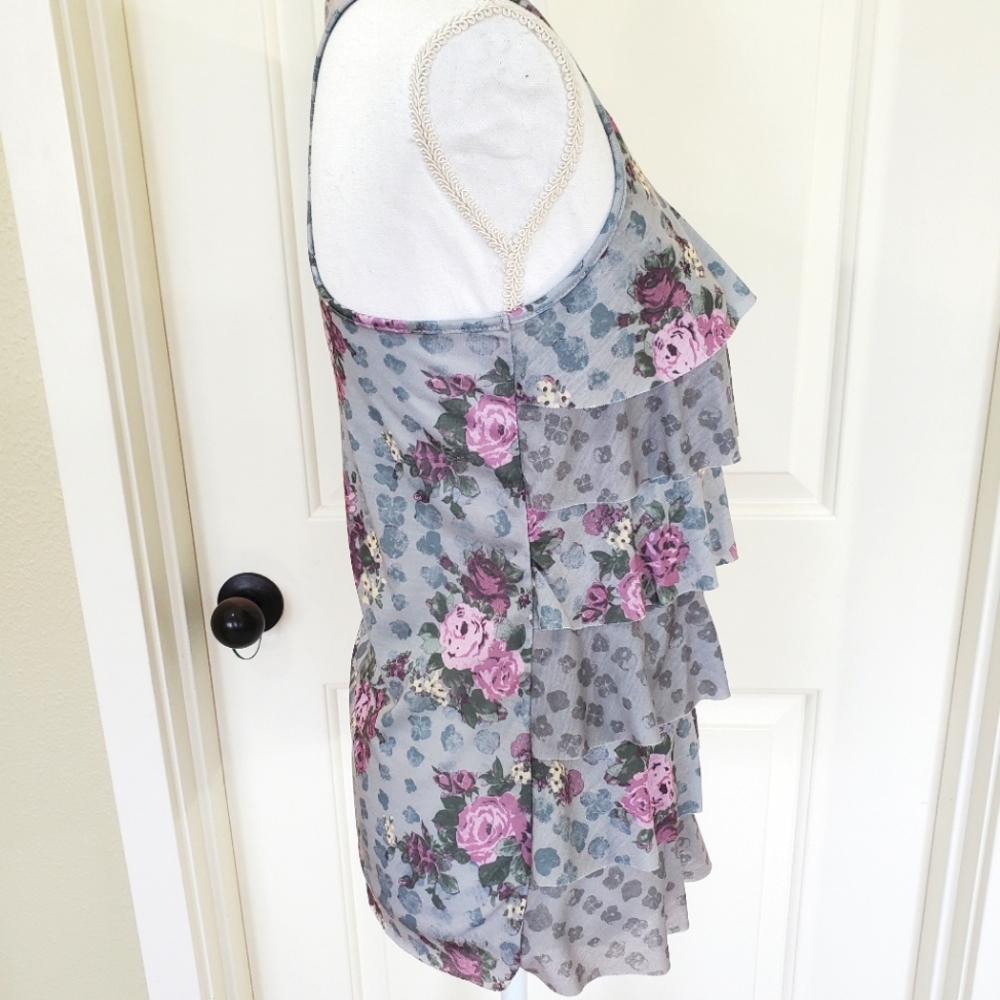 Grey Floral Ruffle Layered Tank Top - Picture 4 of 9
